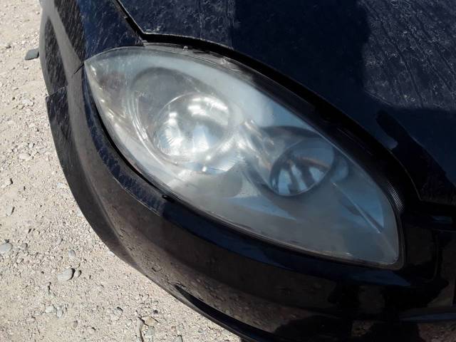 Reflektor prawy 51826738 FIAT