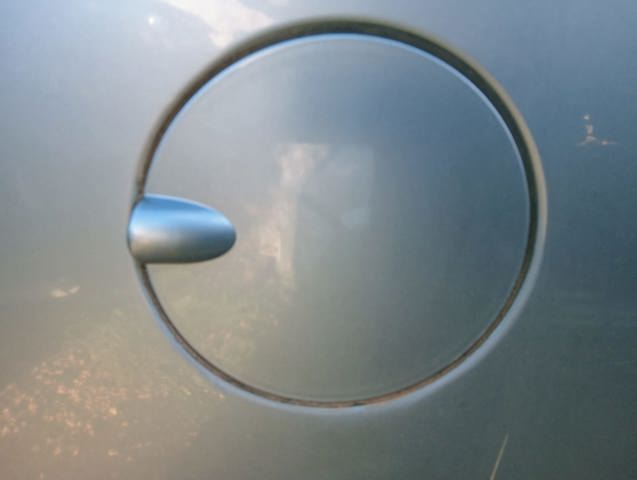 Klapka wlewu paliwa Opel Meriva