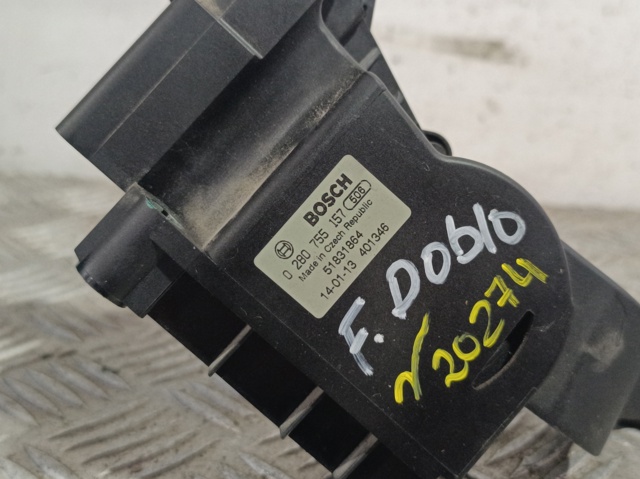 Pedał przyspieszenia (gazu) 51831864 FIAT