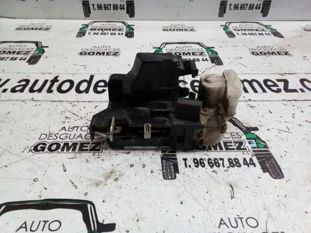 Zamek drzwi przednich prawych 51843470 FIAT