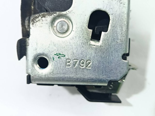 Zamek drzwi przednich prawych 51843470 FIAT