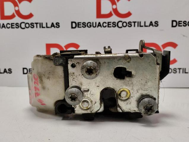 Zamek drzwi przednich lewych 51843471 FIAT