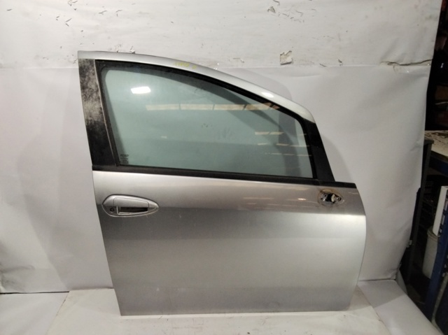 Drzwi przednie prawe 51846214 FIAT