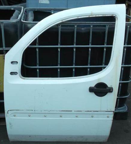 Drzwi przednie lewe 51847706 FIAT