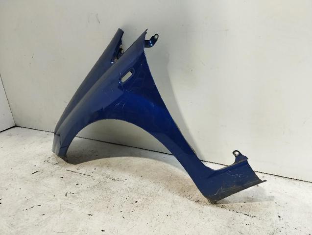 Błotnik przedni lewy Fiat Punto 199