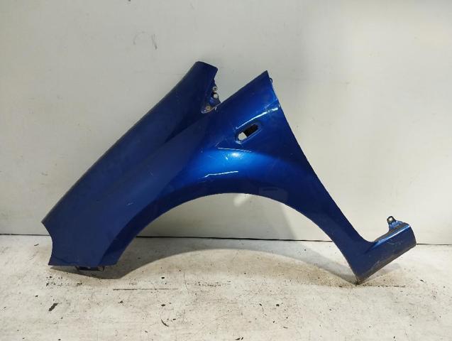 Błotnik przedni lewy Fiat Punto 199