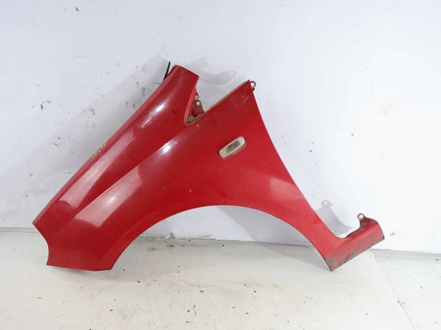 Błotnik przedni lewy 51855636 FIAT