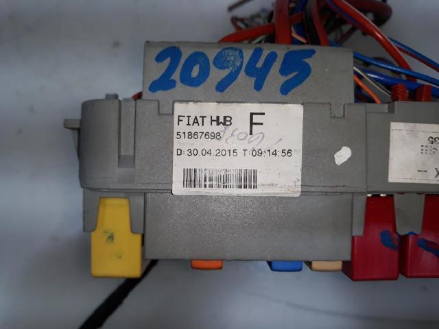 Skrzynka bezpieczników 51867698 FIAT
