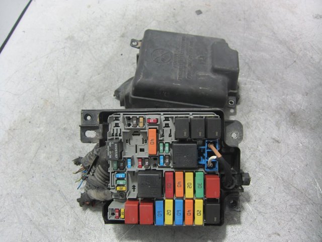 Skrzynka bezpieczników 51867698 FIAT