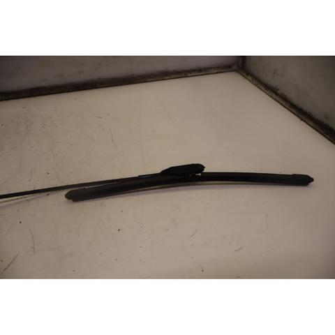 Ramię wycieraczki szyby przedniej Fiat Doblo 2 263