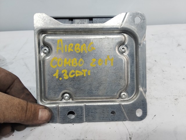 51881770 Opel