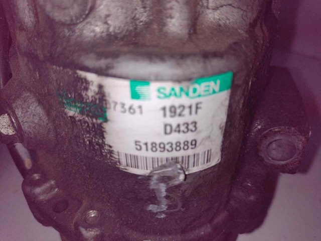 51893889 Peugeot/Citroen