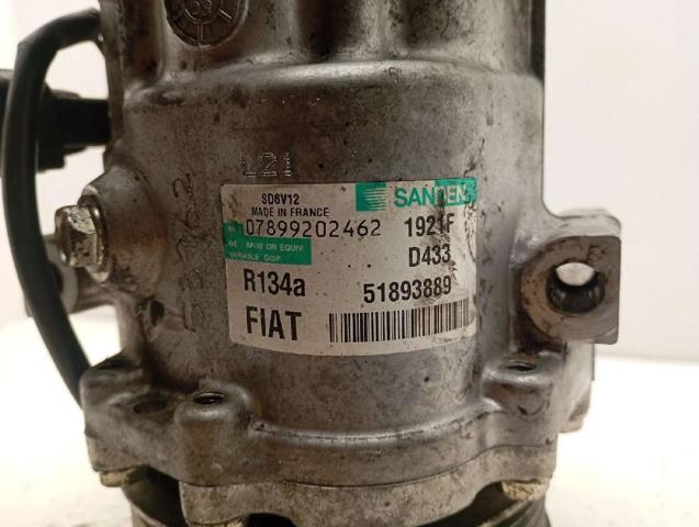 51893889 Peugeot/Citroen