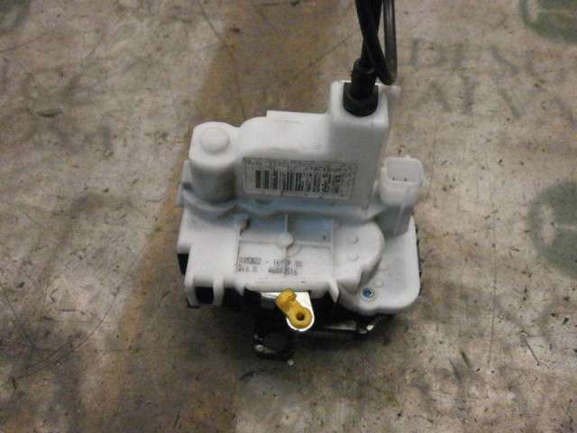 Zamek drzwi tylnych prawych 51917892 FIAT