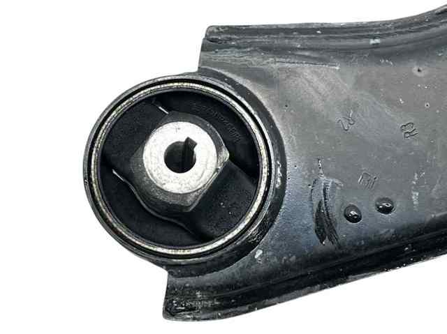 Wahacz zawieszenia przedniego dolny prawy 51932036 FIAT