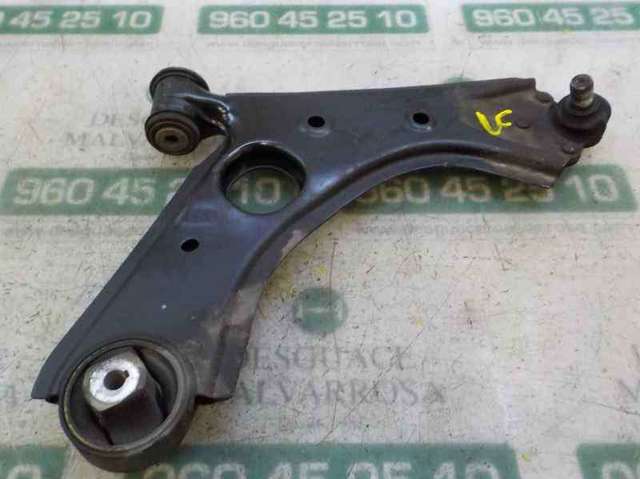 Wahacz zawieszenia przedniego dolny prawy 51932036 FIAT