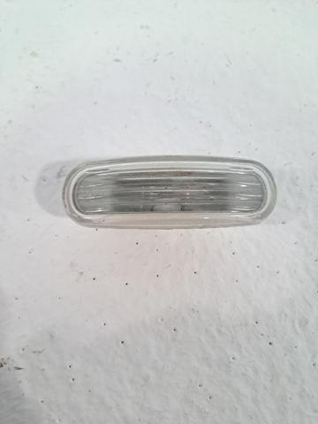 Powtarzacz kierunkowskazu na błotniku 51942933 FIAT