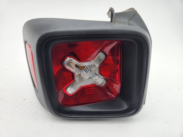 Lampa zespolona tylna lewa 51953121 CHRYSLER
