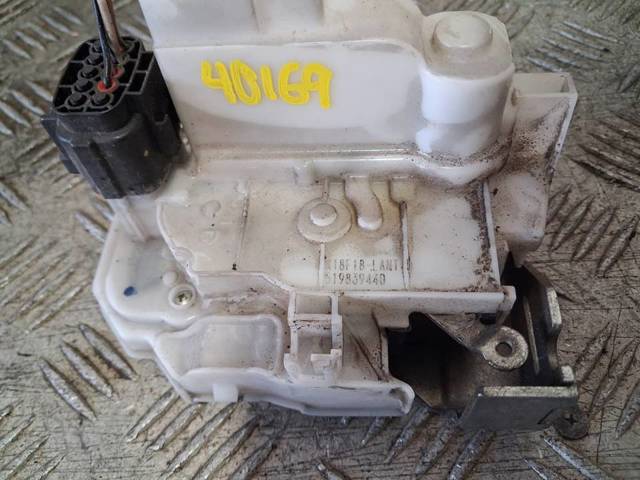 Zamek drzwi tylnych prawych 519839440 FIAT