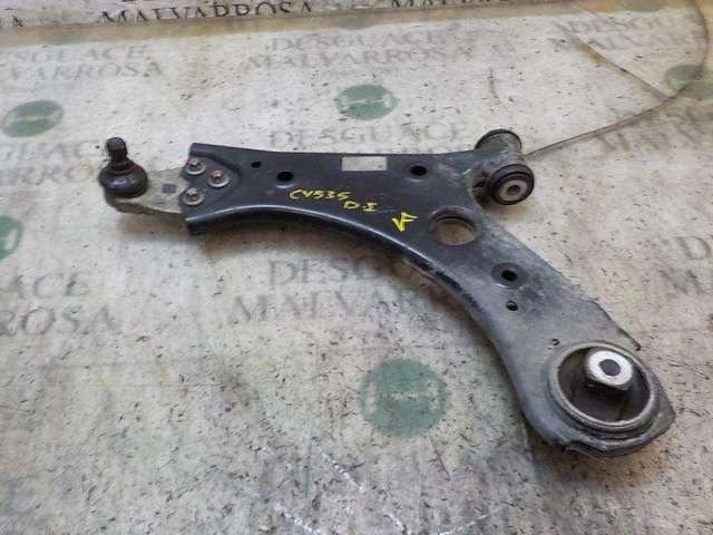 Wahacz zawieszenia przedniego dolny prawy 52011614 FIAT