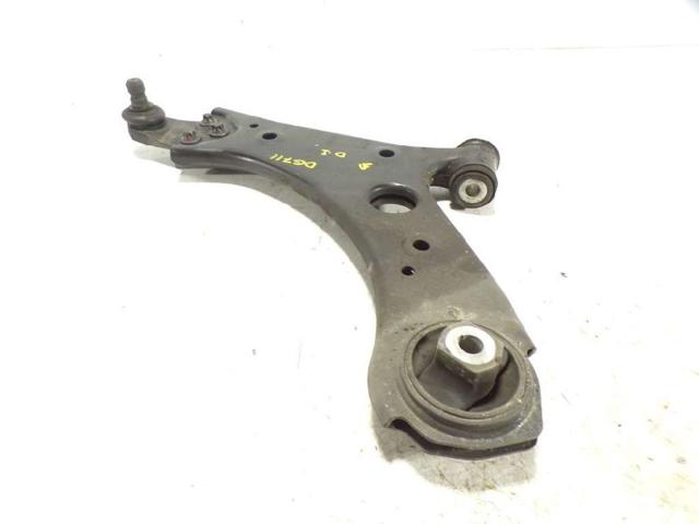 Wahacz zawieszenia przedniego dolny prawy 52011614 FIAT