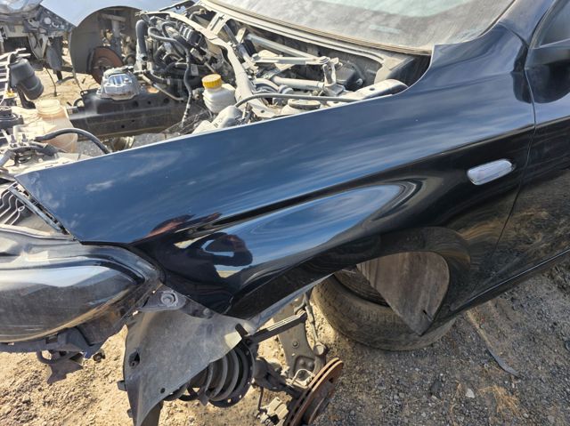 Błotnik przedni lewy 52012210 FIAT