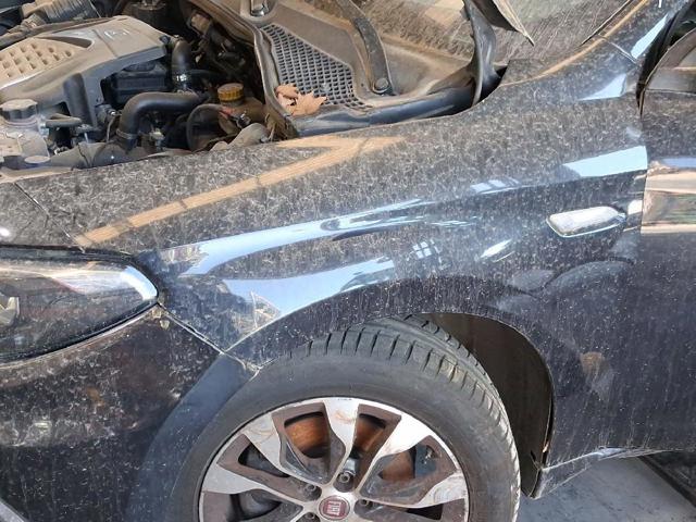 Błotnik przedni lewy 52012210 FIAT