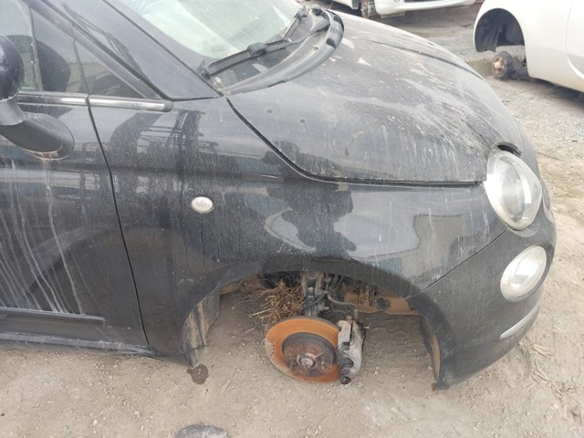 Błotnik przedni prawy 52015755 FIAT