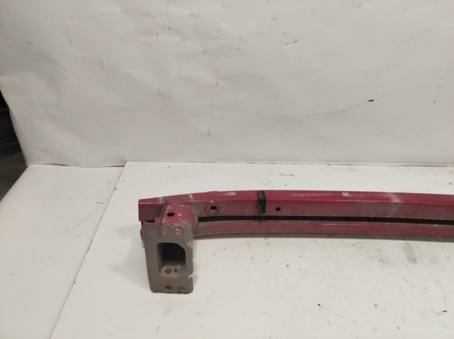 Wzmocnienie zderzaka przedniego 5202102120 TOYOTA