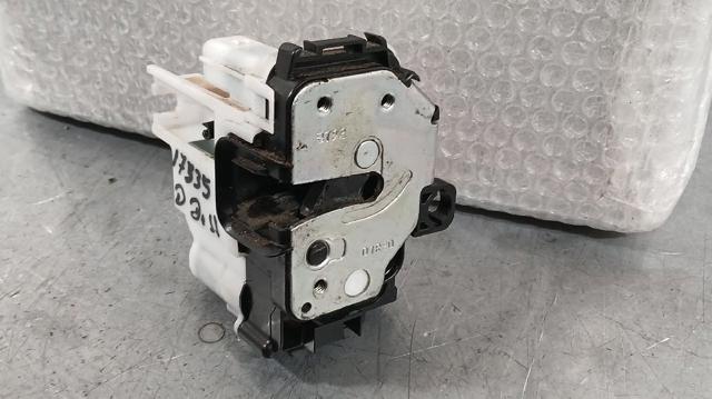 Zamek drzwi przednich prawych 52041737 FIAT