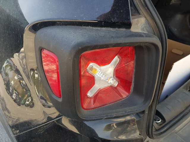 Lampa tylna Jeep RENEGADE