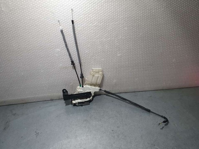 Zamek drzwi przednich prawych 52104484 FIAT