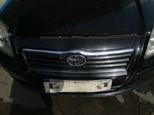 Zderzak przedni 5211905160 TOYOTA