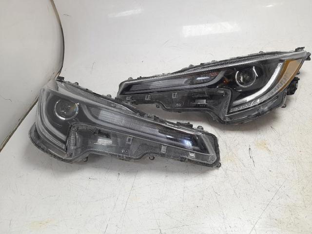 Zderzak przedni Toyota Corolla E21