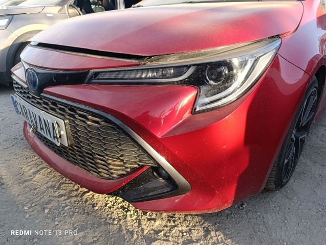 Zderzak przedni Toyota Corolla E21