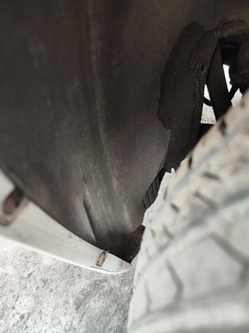 Nadkole błotnika przedniego lewe 52128357 FIAT