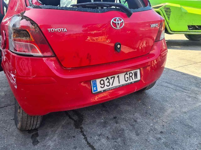 Zderzak Toyota Yaris