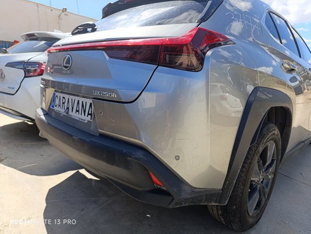 Zderzak Lexus UX