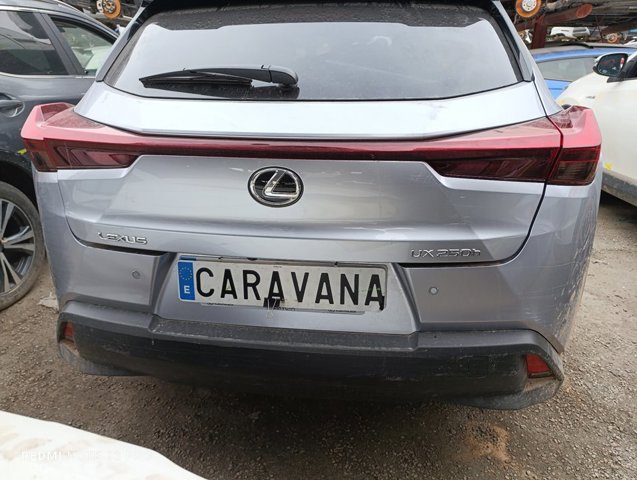 Zderzak Lexus UX