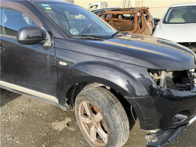 Błotnik przedni prawy Mitsubishi Outlander CWW
