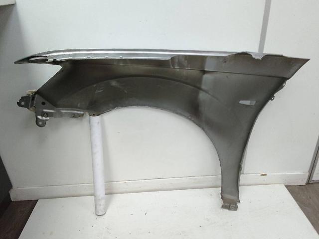 Błotnik przedni prawy Mitsubishi Outlander CWW