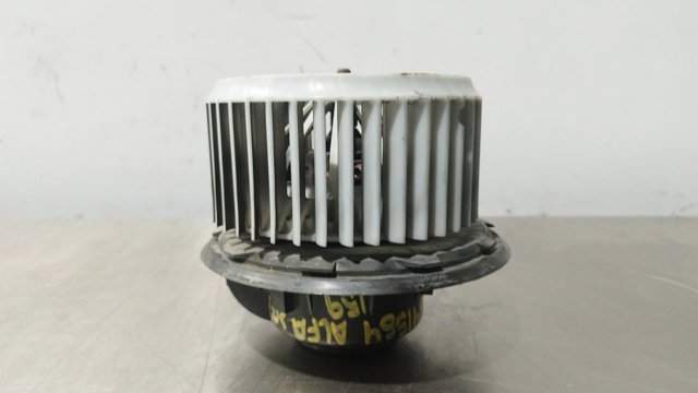 Silniczek wentylatora nagrzewnicy (ogrzewacza wnętrza) 52407597 FIAT