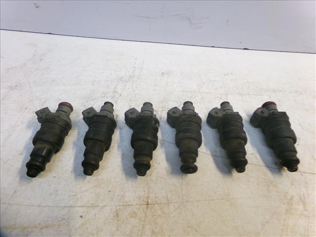 Wtryskiwacz paliwa Jeep Grand Cherokee