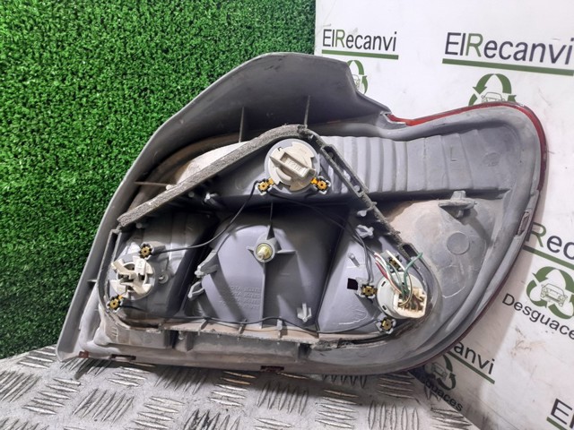 Lampa tylna Toyota Yaris