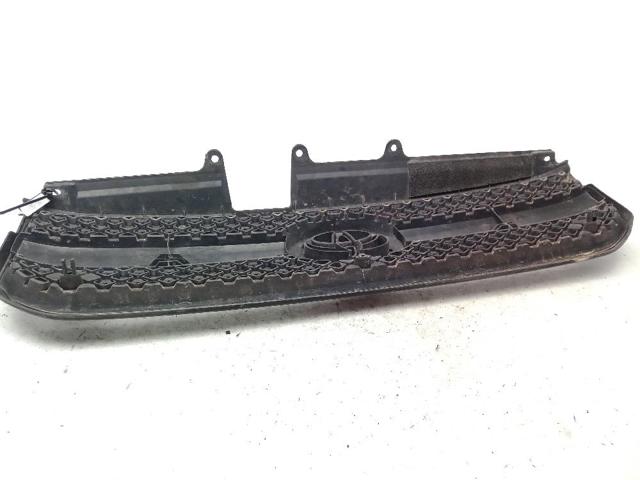 Atrapa chłodnicy Toyota RAV4 2 XA2