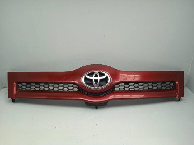 Atrapa chłodnicy 531110F020 TOYOTA