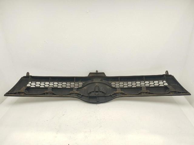 Atrapa chłodnicy 531110F020 TOYOTA