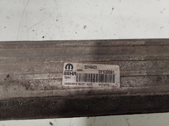 Chłodnica intercoolera 53144431 PEUGEOT