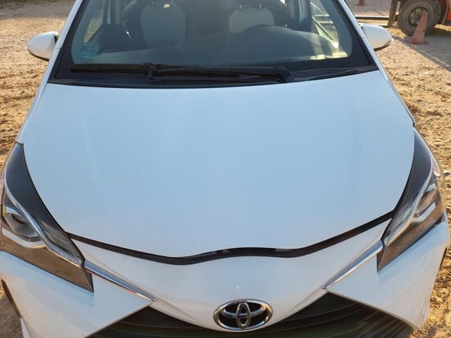 Maska silnika 533010D130 TOYOTA