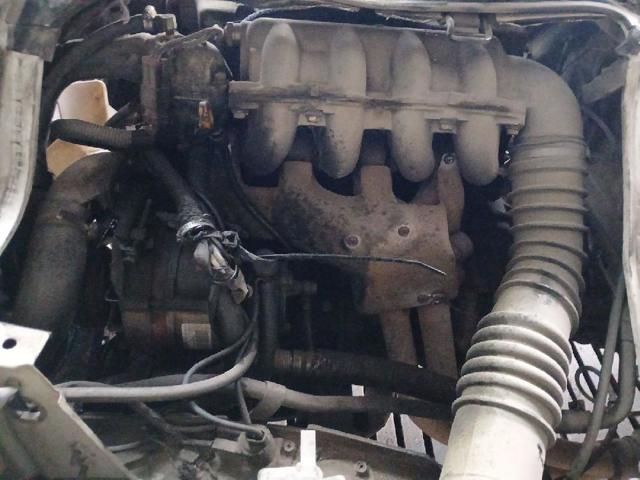 Maska silnika Toyota Prius NHW20